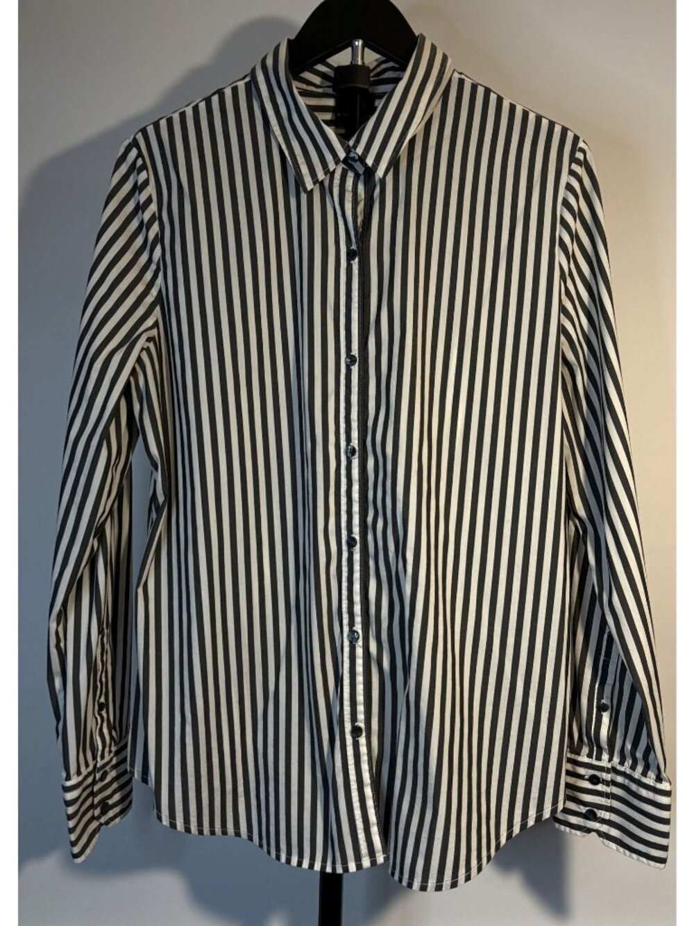 Worthington Button Up Collared Cuffed Long Sleeve Shirt Black White Striped (L) - Picture 9 of 16